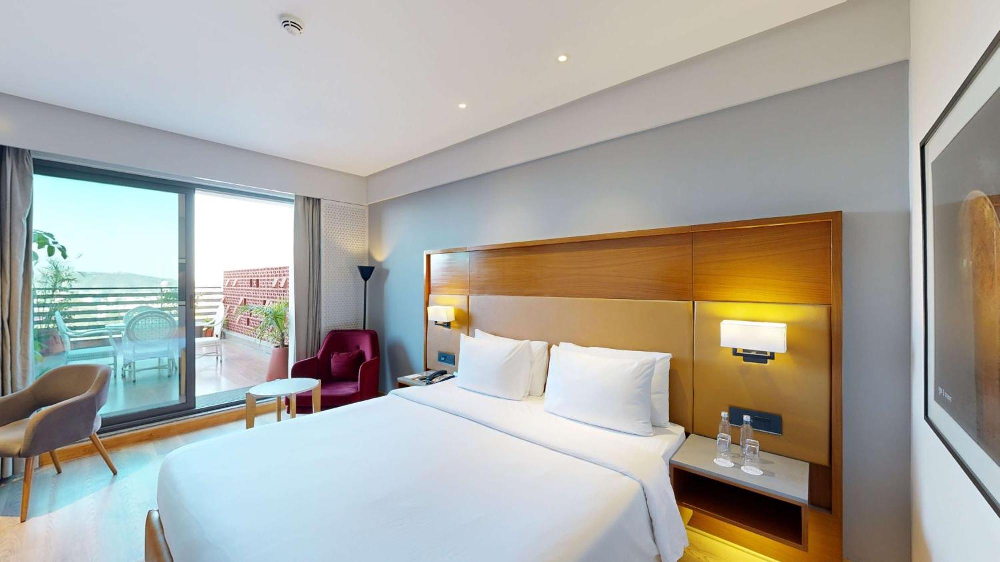 Radisson Hotel Nathdwara Ngoại thất bức ảnh